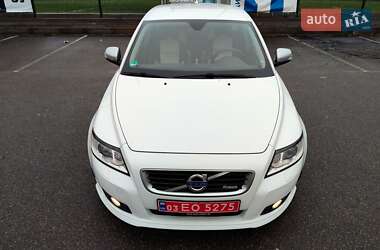 Универсал Volvo V50 2010 в Киеве