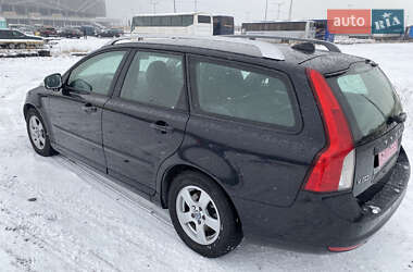 Універсал Volvo V50 2011 в Львові