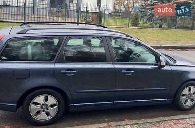 Универсал Volvo V50 2010 в Луцке