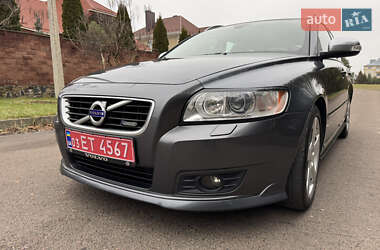 Універсал Volvo V50 2012 в Рівному