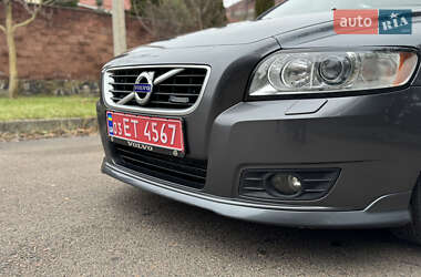 Універсал Volvo V50 2012 в Рівному