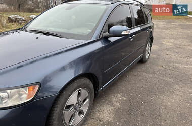 Універсал Volvo V50 2009 в Новояворівську