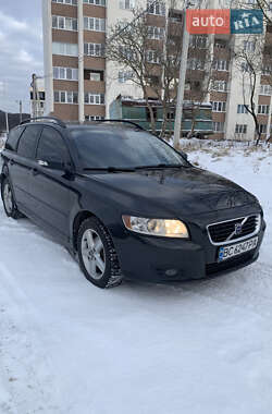 Універсал Volvo V50 2010 в Львові