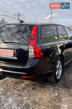 Універсал Volvo V50 2011 в Луцьку