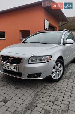 Універсал Volvo V50 2010 в Львові