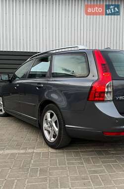 Универсал Volvo V50 2011 в Черкассах