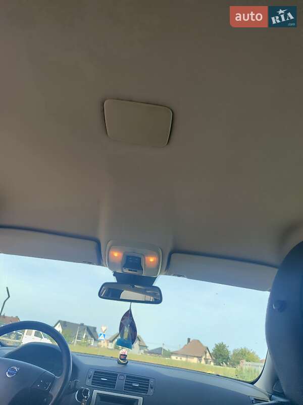 Універсал Volvo V50 2008 в Луцьку