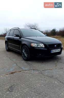 Універсал Volvo V50 2009 в Сарнах