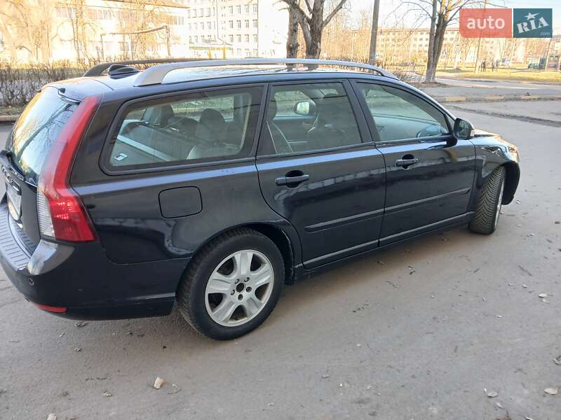 Універсал Volvo V50 2012 в Івано-Франківську