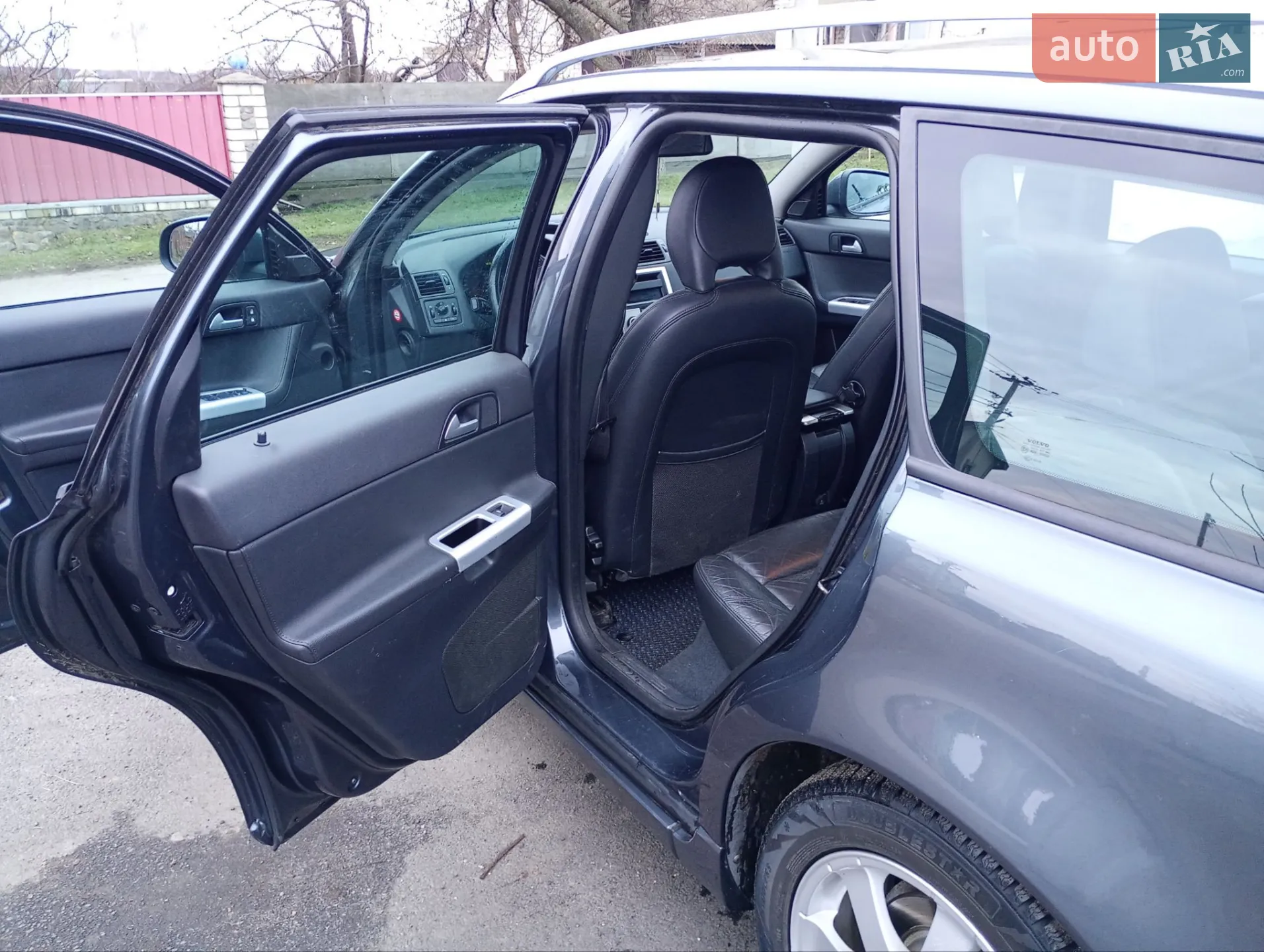 2011 Volvo V50 - мініатюра 6