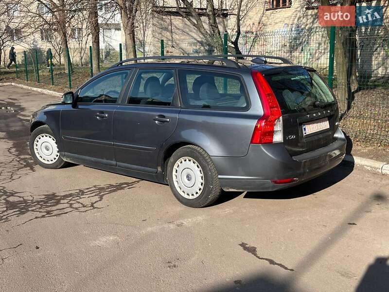 Универсал Volvo V50 2011 в Луцке фото 5 Универсал Volvo V50 2011 в Луцке