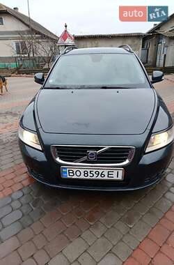 Універсал Volvo V50 2010 в Бучачі