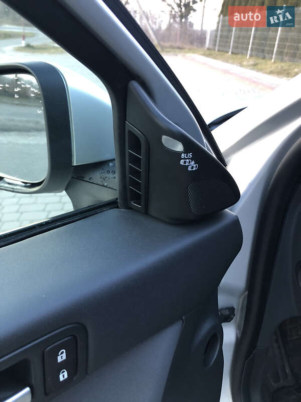 Универсал Volvo V50 2011 в Николаеве фото 11 Универсал Volvo V50 2011 в Николаеве