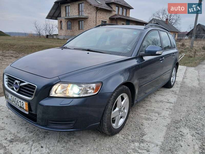 Volvo V50 2010
