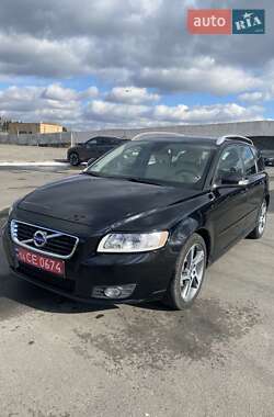 Универсал Volvo V50 2011 в Львове