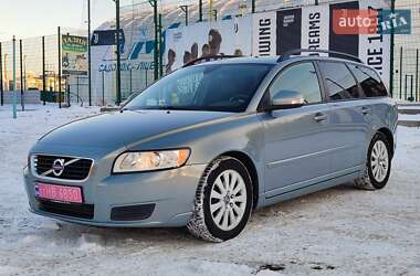 Универсал Volvo V50 2012 в Киеве