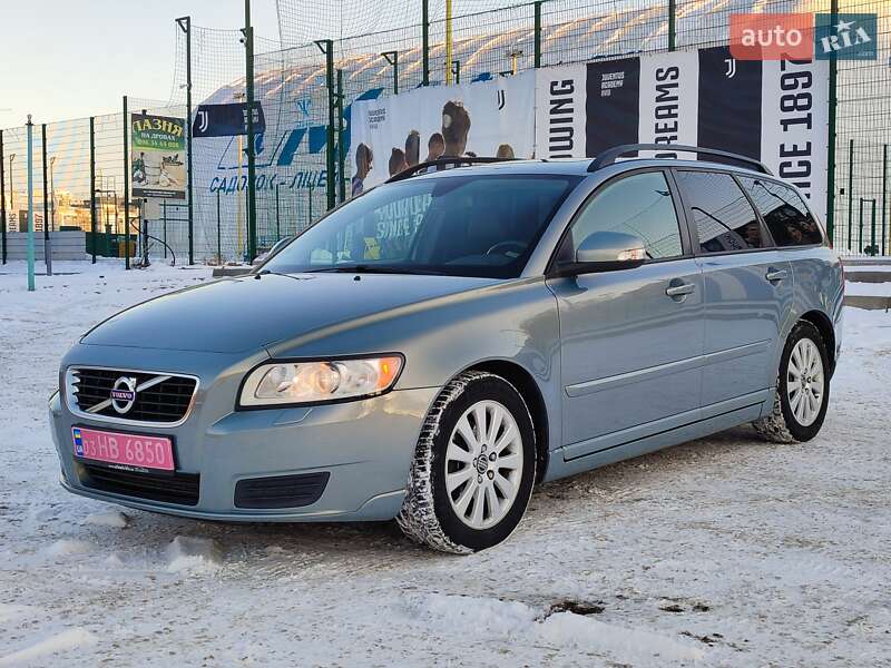 Універсал Volvo V50 2012 в Києві