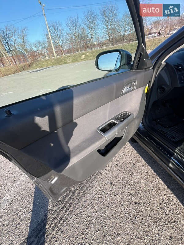 Универсал Volvo V50 2008 в Луцке