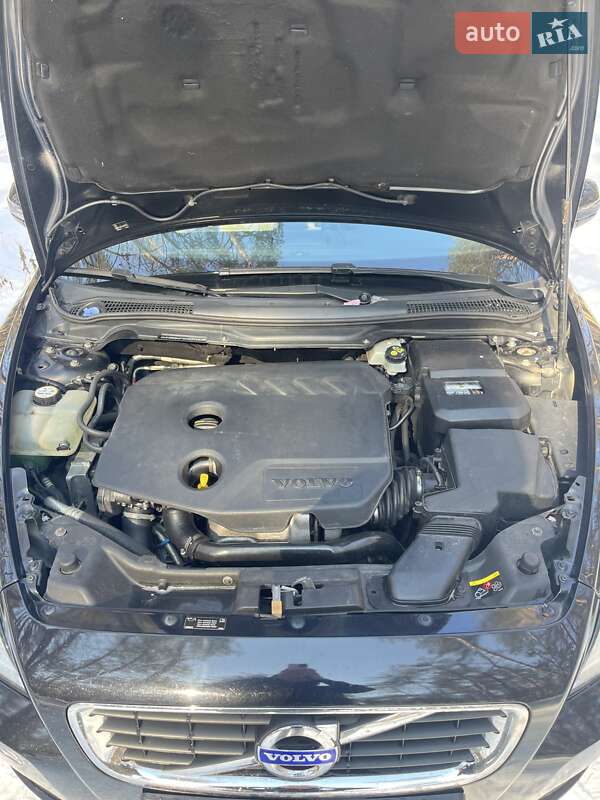 Универсал Volvo V50 2011 в Харькове