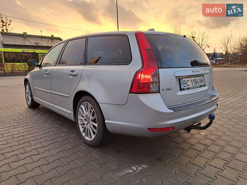 Універсал Volvo V50 2008 в Львові фото 3 Універсал Volvo V50 2008 в Львові