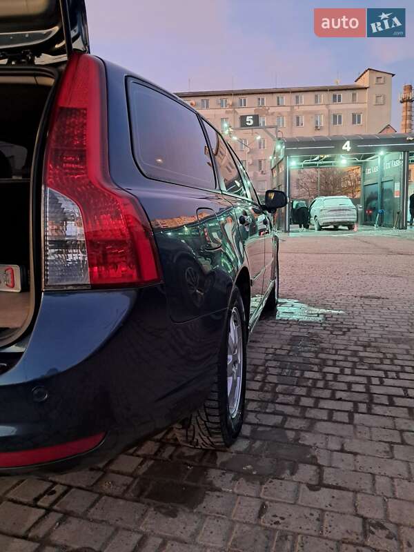 Универсал Volvo V50 2011 в Каменец-Подольском фото 19 Универсал Volvo V50 2011 в Каменец-Подольском