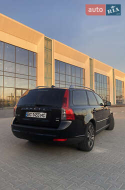 Универсал Volvo V50 2010 в 