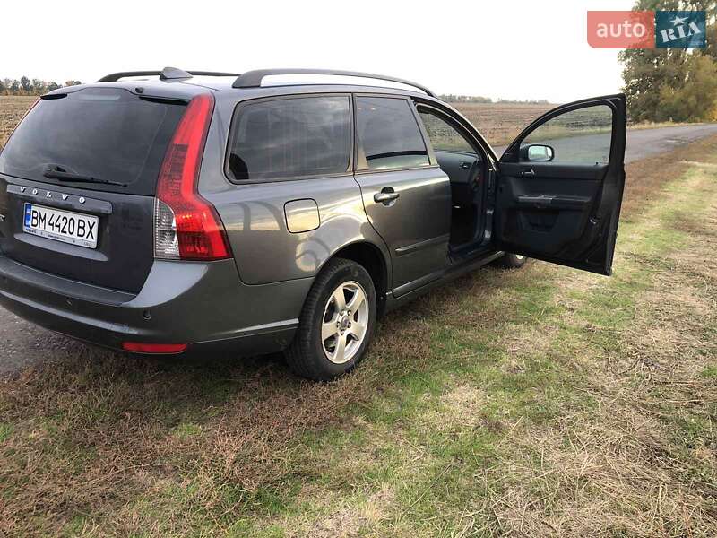 Універсал Volvo V50 2008 в Карлівці