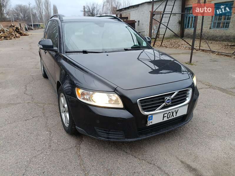 Volvo V50 2009
