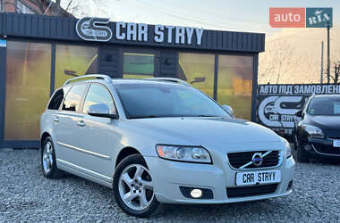 Универсал Volvo V50 2012 в 