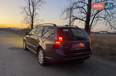Универсал Volvo V50 2009 в 