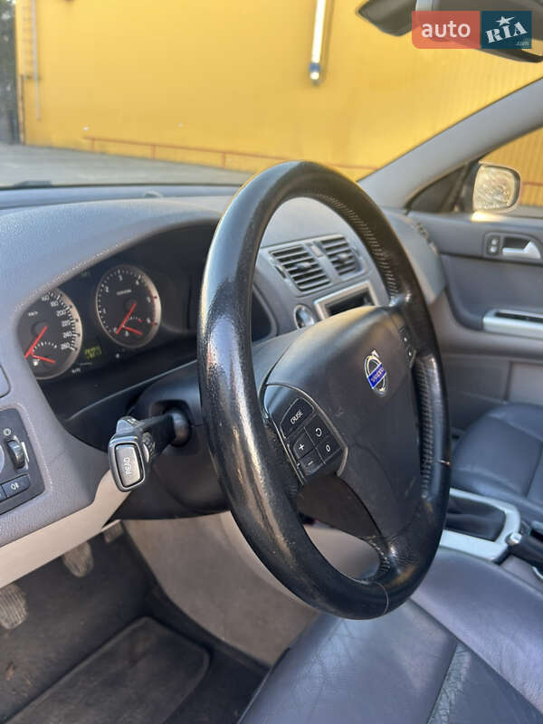 Універсал Volvo V50 2007 в Житомирі