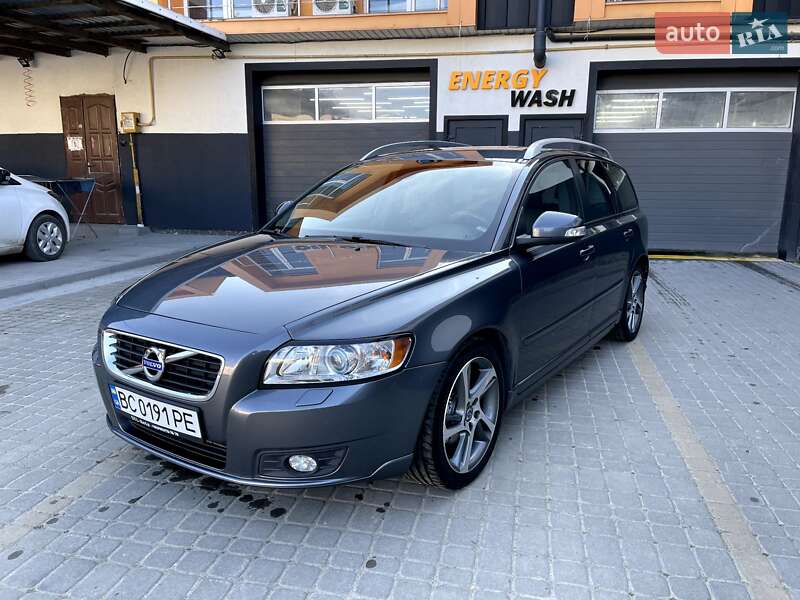 Універсал Volvo V50 2012 в Львові