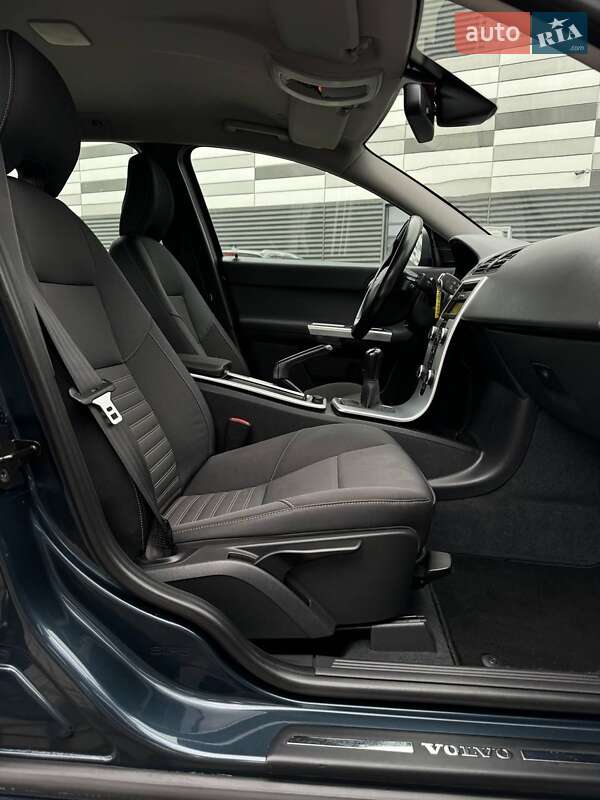 Универсал Volvo V50 2011 в Черкассах