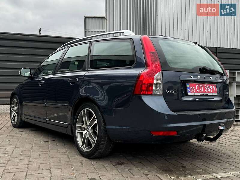 Универсал Volvo V50 2011 в Черкассах