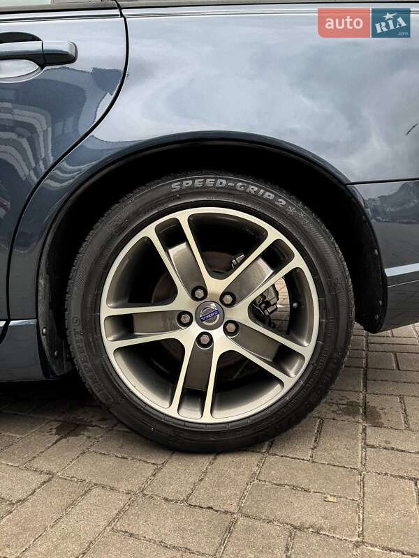 Универсал Volvo V50 2011 в Черкассах