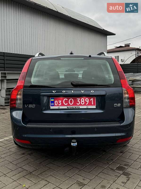 Универсал Volvo V50 2011 в Черкассах
