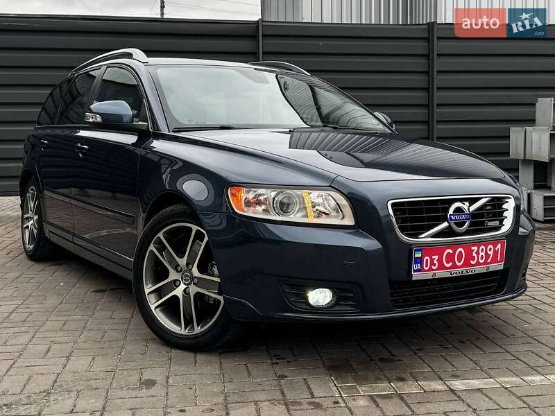 Универсал Volvo V50 2011 в Черкассах