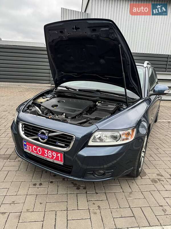 Универсал Volvo V50 2011 в Черкассах
