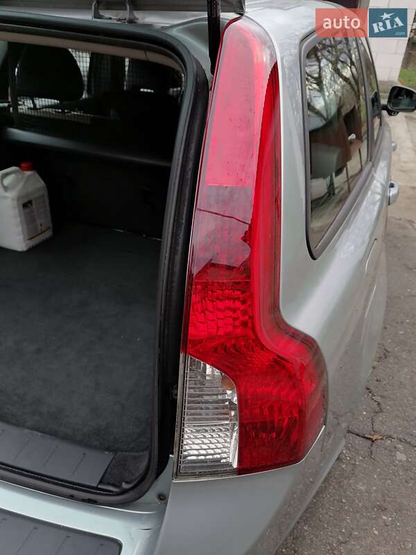 Універсал Volvo V50 2011 в Білій Церкві