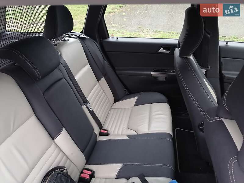 Універсал Volvo V50 2011 в Білій Церкві