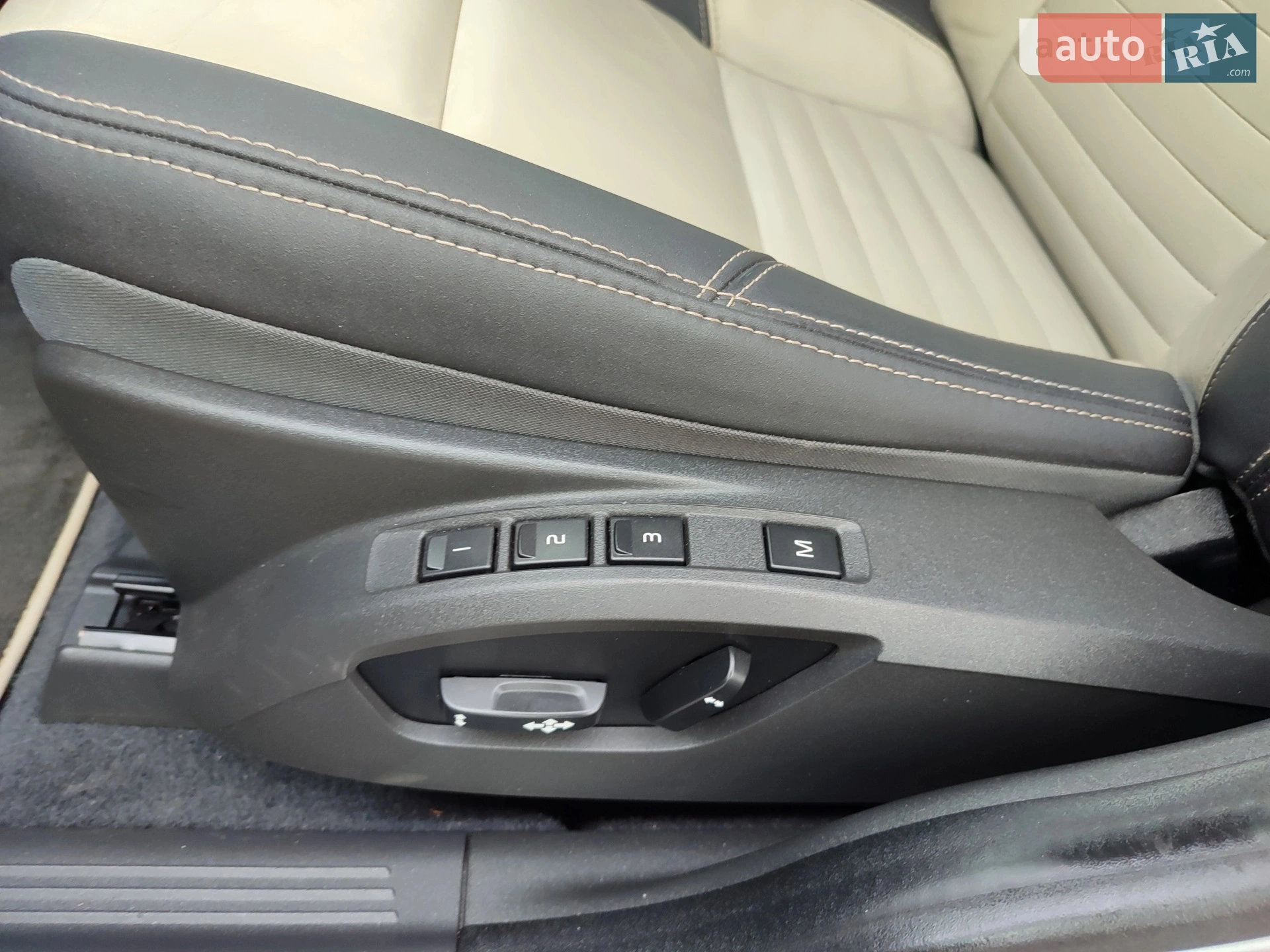 2011 Volvo V50 - мініатюра 70