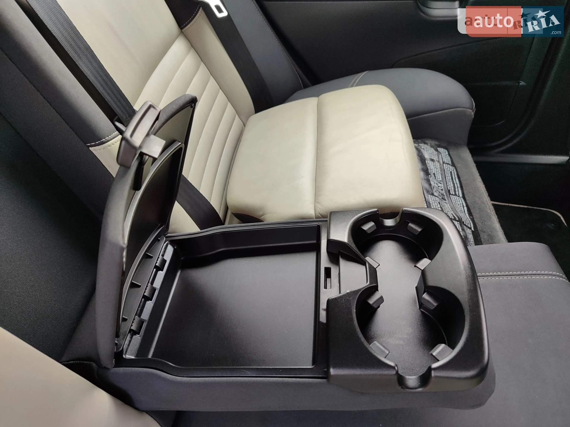 2011 Volvo V50 - мініатюра 75