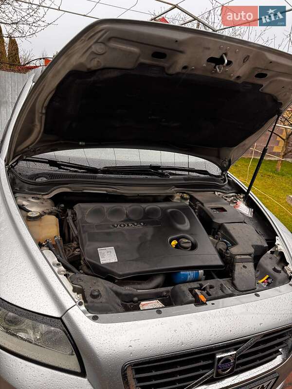 Універсал Volvo V50 2009 в Рівному