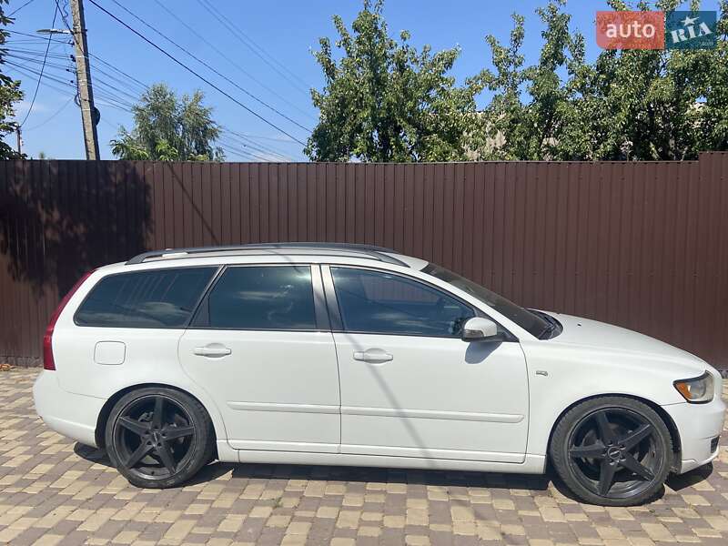 Універсал Volvo V50 2009 в 