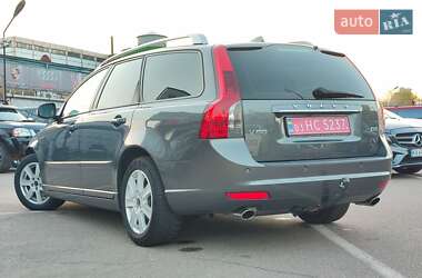 Универсал Volvo V50 2012 в 