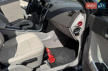 Универсал Volvo V50 2012 в 