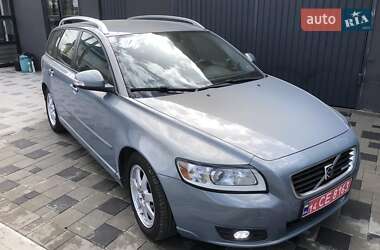 Универсал Volvo V50 2012 в 