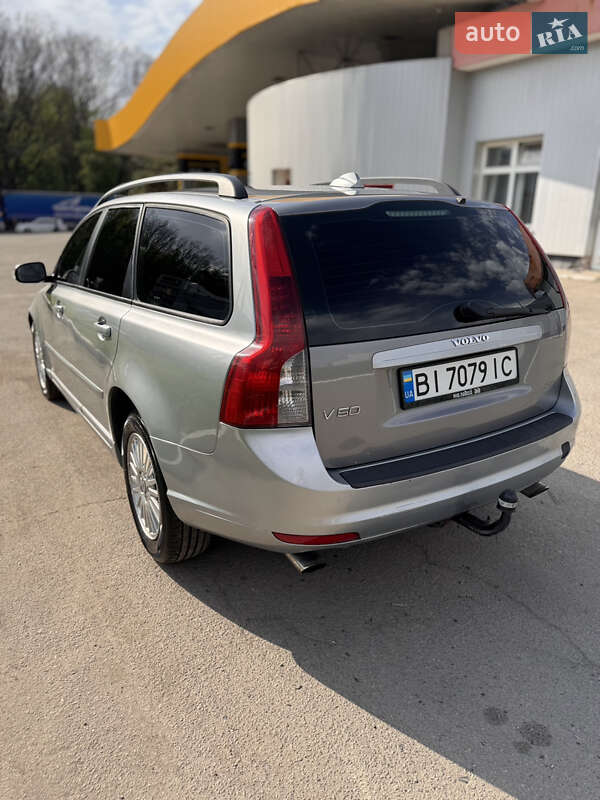 Универсал Volvo V50 2007 в Полтаве