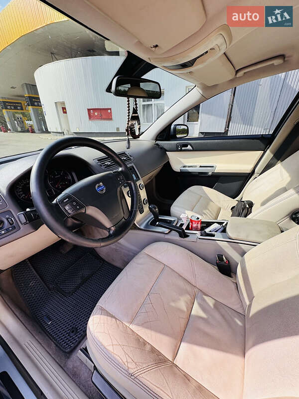 Универсал Volvo V50 2007 в Полтаве