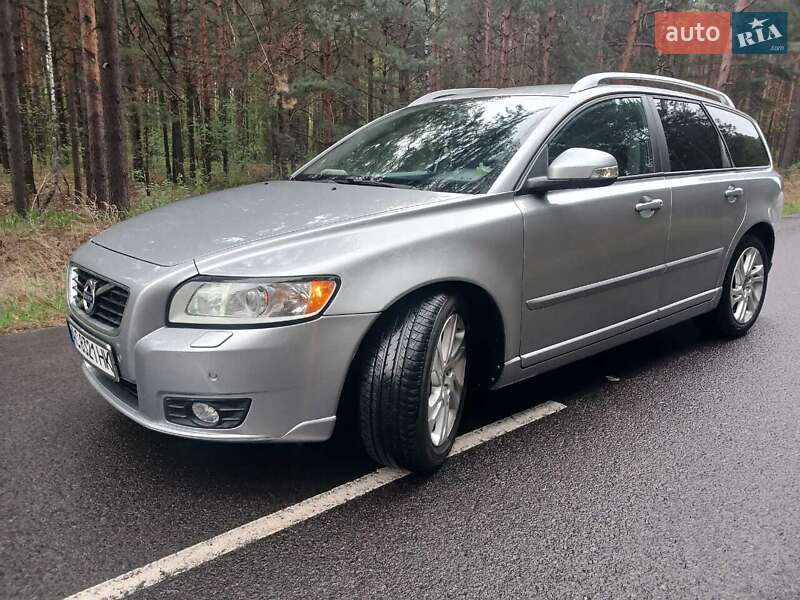 Volvo V50 2011